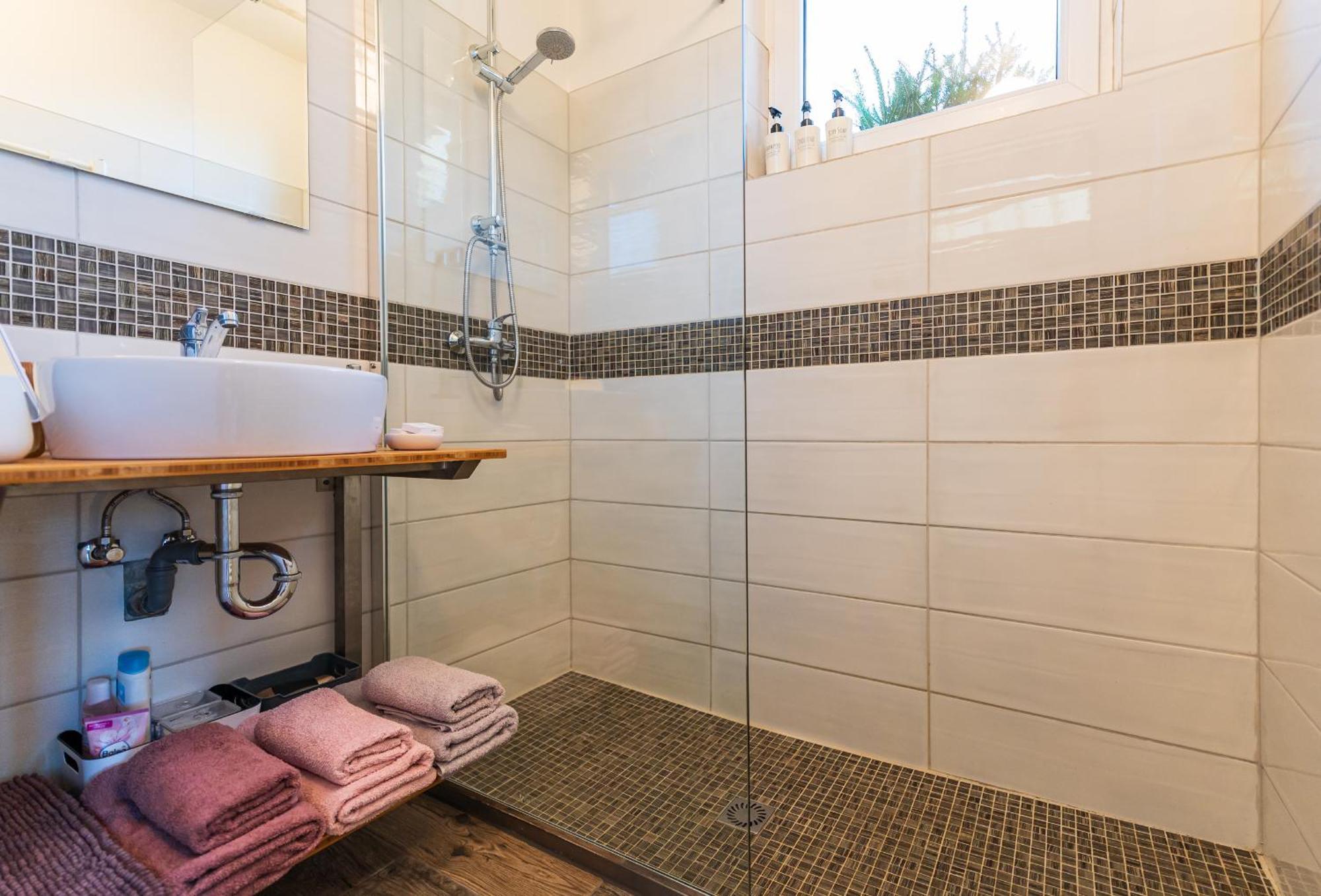 Ubytovani Na Samote - Apartman U Tesaru Komarice Dış mekan fotoğraf