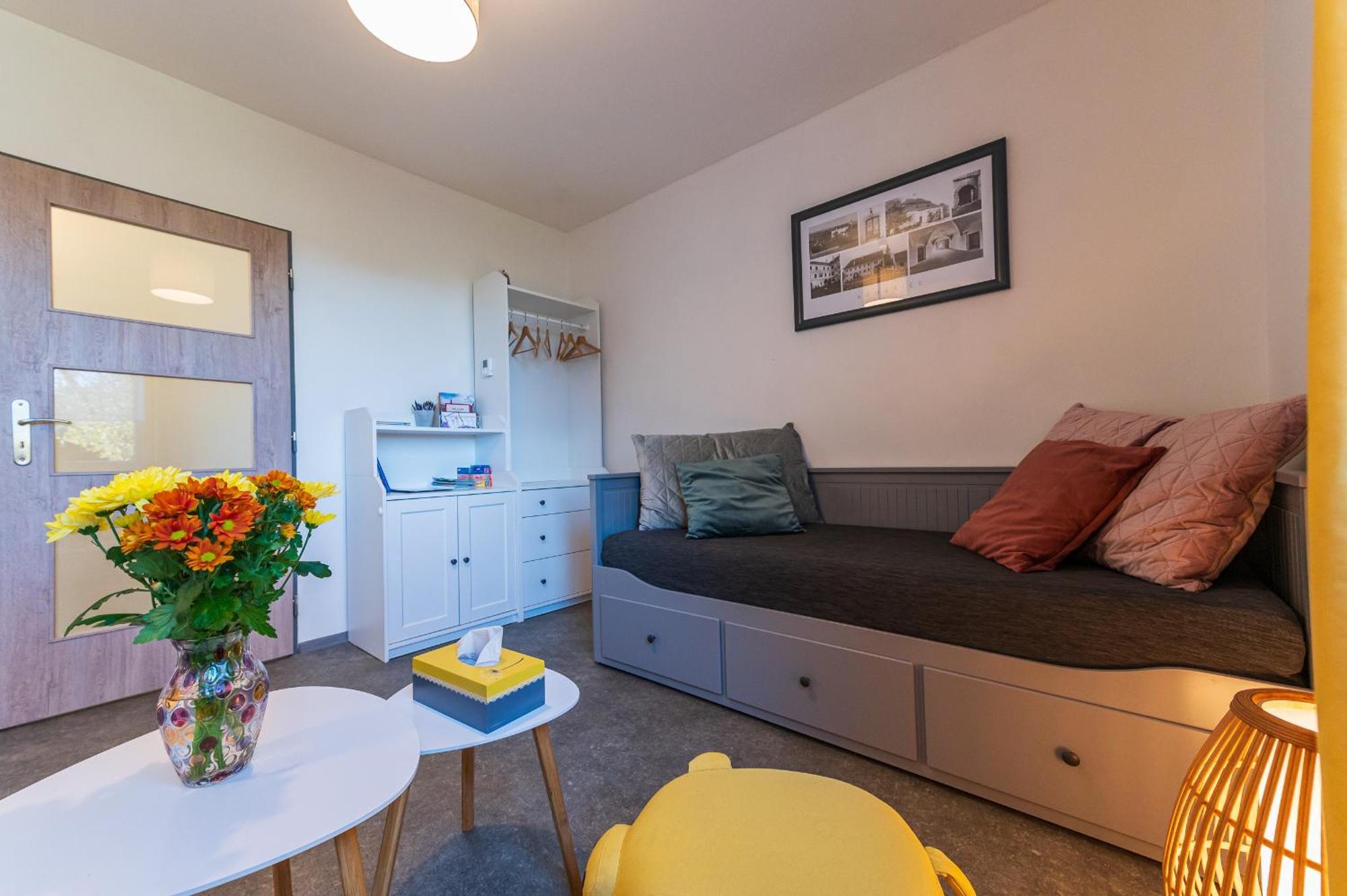 Ubytovani Na Samote - Apartman U Tesaru Komarice Dış mekan fotoğraf